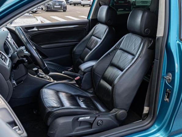 Volkswagen Golf VI с пробегом 2008 года, цена 1 015 000 рублей, 297905 км, хэтчбек, Автокод Объявления