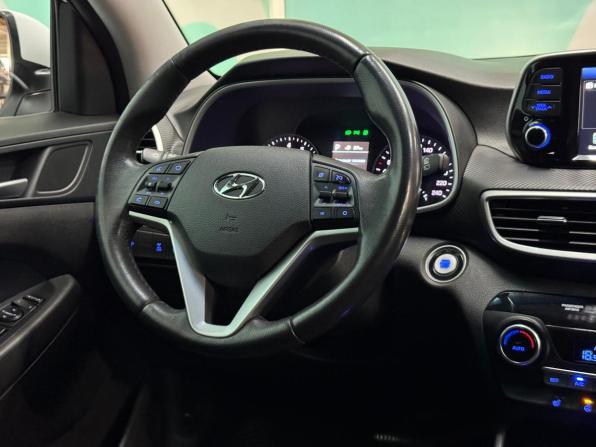 Hyundai Tucson III Рестайлинг с пробегом 2018 года, цена 2 226 000 рублей, 102631 км, внедорожник, Автокод Объявления