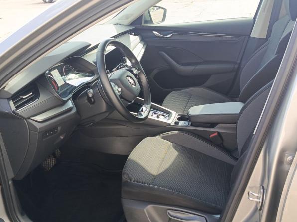 Skoda Octavia IV (A8) с пробегом 2021 года, цена 2 450 000 рублей, 53643 км, лифтбек, Автокод Объявления