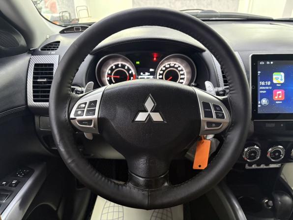 Mitsubishi Outlander II Рестайлинг с пробегом 2010 года, цена 1 095 000 рублей, 225433 км, внедорожник, Автокод Объявления