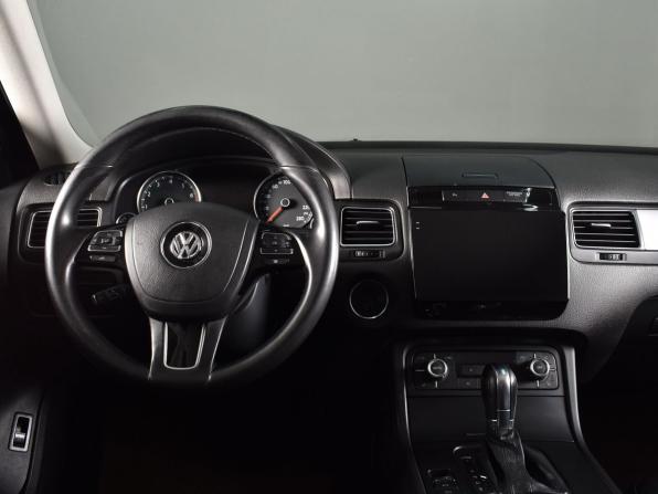 Volkswagen Touareg II с пробегом 2011 года, цена 1 999 999 рублей, 199246 км, внедорожник, Автокод Объявления