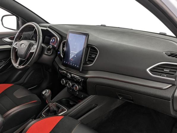 Lada (ВАЗ) Vesta I Рестайлинг (NG) с пробегом 2024 года, цена 1 599 000 рублей, 32950 км, универсал, Автокод Объявления
