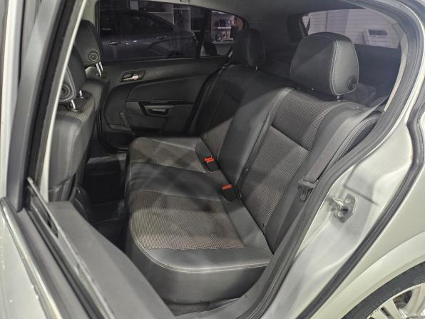 Opel Astra J Рестайлинг с пробегом 2012 года, цена 635 000 рублей, 238992 км, хэтчбек, Автокод Объявления