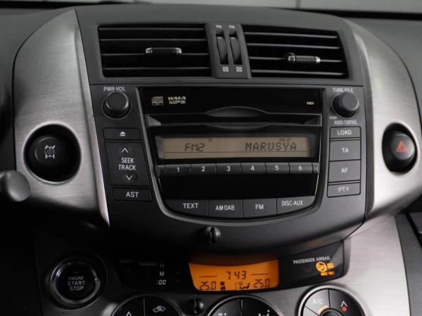 Toyota RAV4 III (XA30) Рестайлинг с пробегом 2010 года, цена 1 670 000 рублей, 111862 км, внедорожник, Автокод Объявления