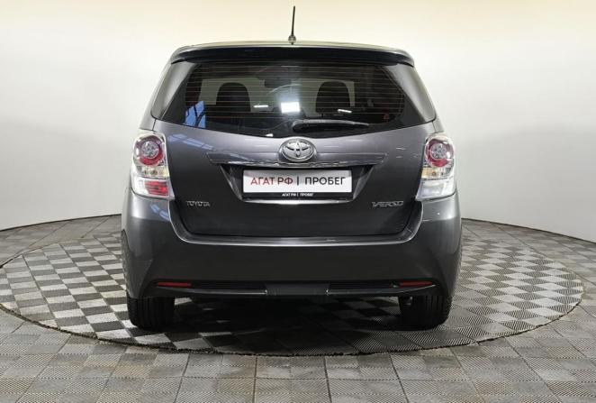 Toyota Verso I Рестайлинг с пробегом 2013 года, цена 1 200 000 рублей, 229028 км, компактвэн, Автокод Объявления