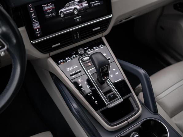 Porsche Cayenne III с пробегом 2018 года, цена 6 750 000 рублей, 117419 км, внедорожник, Автокод Объявления