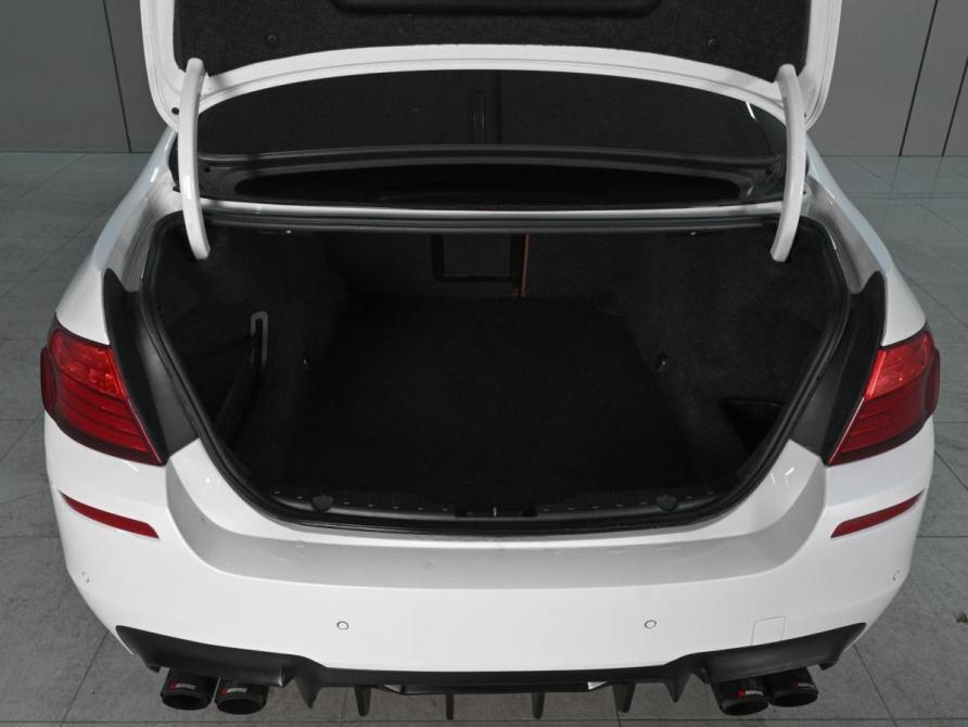 BMW 5 серии VI (F10/F11/F07) Рестайлинг Ростов-на-Дону  - изображение 22