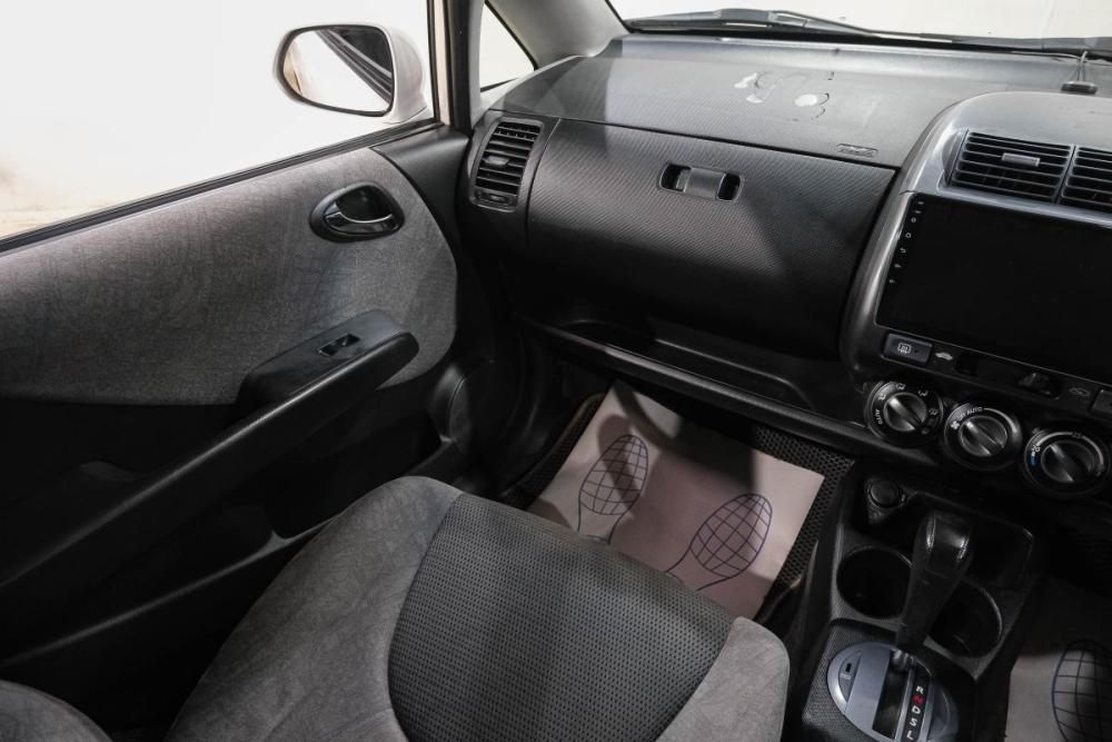 Honda Fit I Новокузнецк  - изображение 17