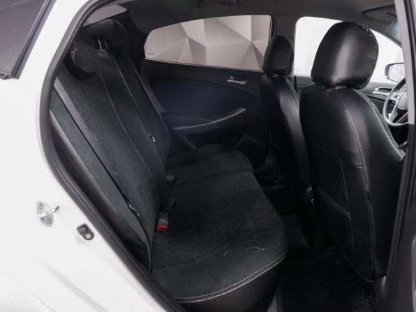 Hyundai Solaris I Рестайлинг с пробегом 2014 года, цена 1 045 000 рублей, 92982 км, седан, Автокод Объявления