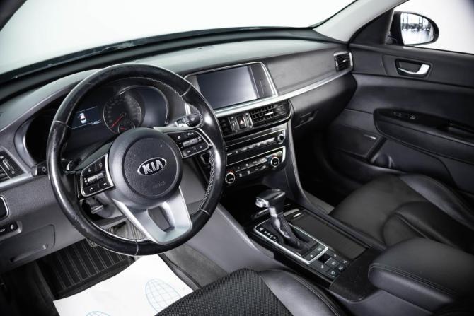 Kia Optima IV Рестайлинг с пробегом 2018 года, цена 2 149 000 рублей, 164600 км, седан, Автокод Объявления