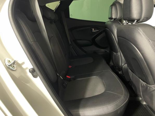 Hyundai ix35 I Рестайлинг с пробегом 2014 года, цена 1 317 000 рублей, 182519 км, внедорожник, Автокод Объявления
