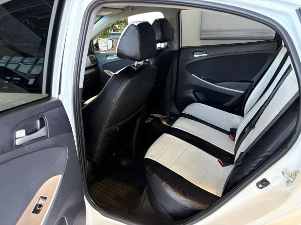 Hyundai Solaris I Рестайлинг с пробегом 2014 года, цена 962 000 рублей, 110101 км, седан, Автокод Объявления