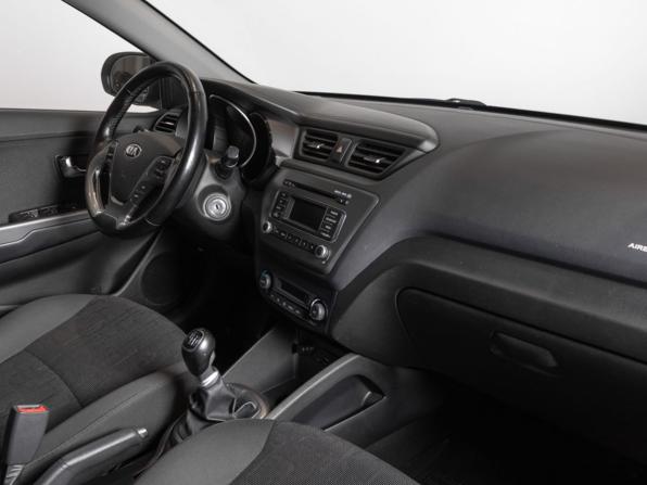 Kia Rio III с пробегом 2015 года, цена 960 000 рублей, 61050 км, хэтчбек, Автокод Объявления