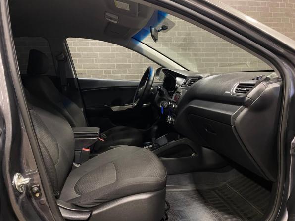 Kia Rio III с пробегом 2012 года, цена 850 000 рублей, 252190 км, хэтчбек, Автокод Объявления