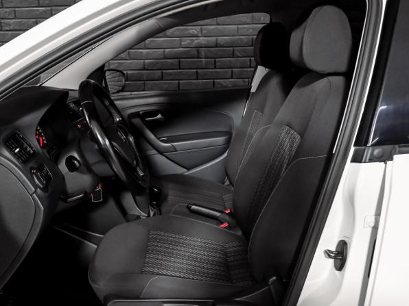 Volkswagen Polo V с пробегом 2015 года, цена 540 000 рублей, 276989 км, седан, Автокод Объявления