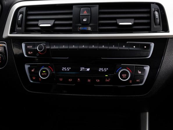 BMW 1 серии II (F20/F21) Рестайлинг с пробегом 2017 года, цена 1 649 000 рублей, 170971 км, хэтчбек, Автокод Объявления
