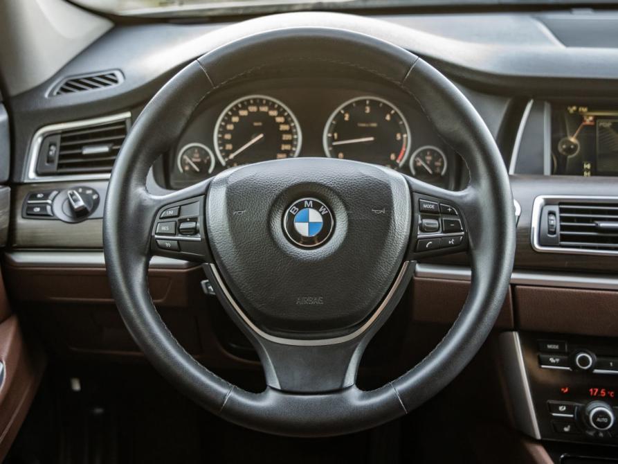 BMW 5 серии VI (F10/F11/F07) Волгоград  - изображение 18