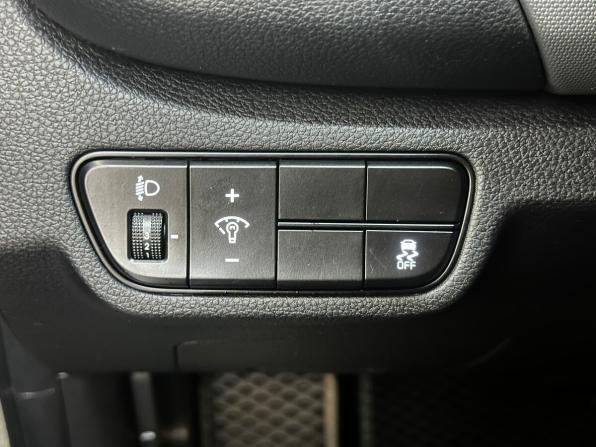 Kia Seltos I с пробегом 2020 года, цена 2 140 000 рублей, 58195 км, внедорожник, Автокод Объявления