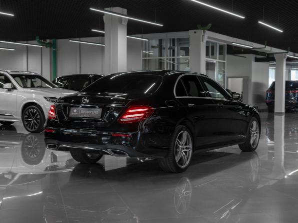 Mercedes-Benz E-Класс V (W213 S213 C238) с пробегом 2018 года, цена 3 600 000 рублей, 97542 км, седан, Автокод Объявления