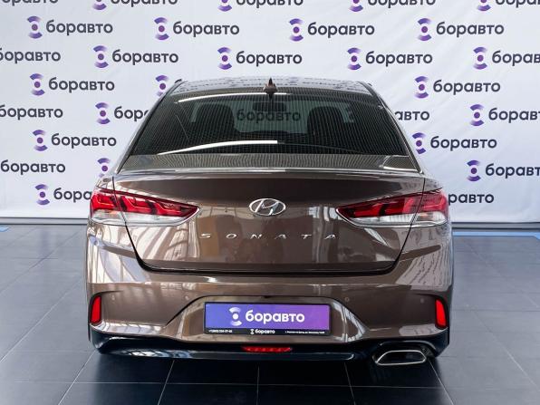 Hyundai Sonata VII (LF) Рестайлинг с пробегом 2019 года, цена 1 850 000 рублей, 107550 км, седан, Автокод Объявления