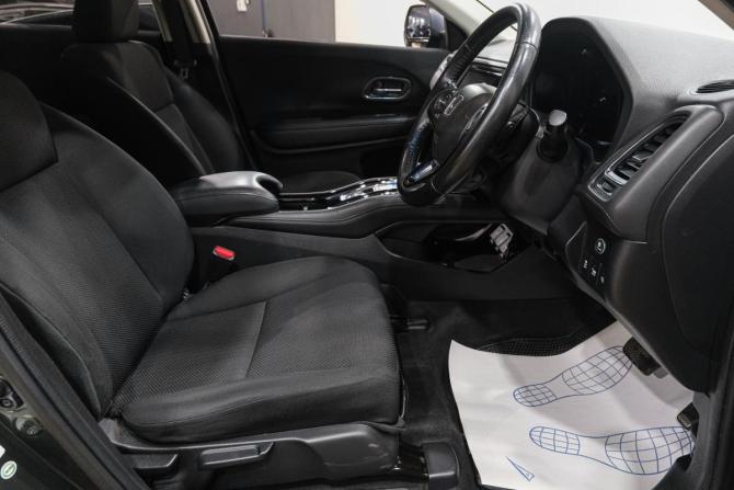Honda Vezel I с пробегом 2014 года, цена 1 499 000 рублей, 119800 км, внедорожник, Автокод Объявления