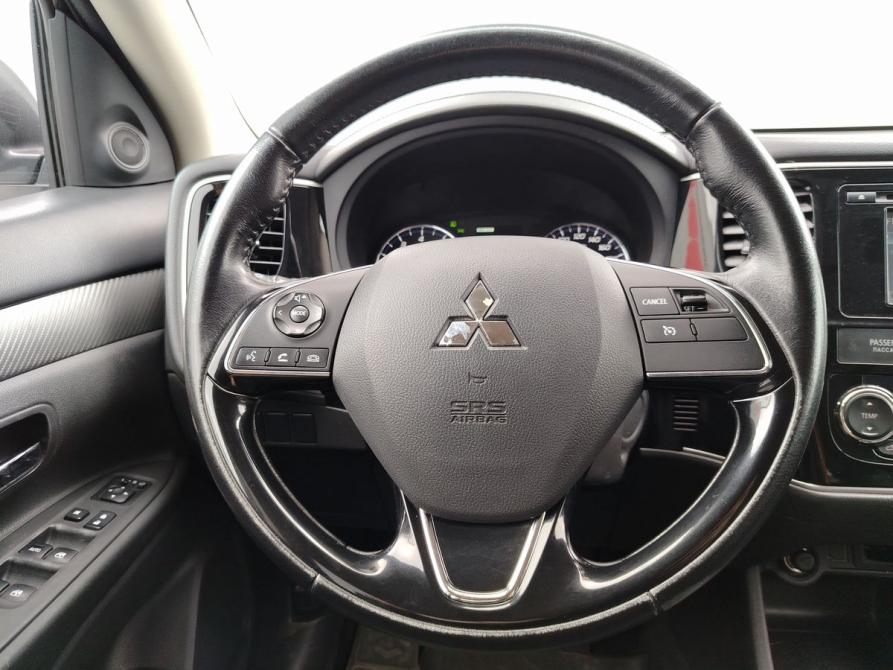Mitsubishi Outlander III Рестайлинг 2 Ярославль  - изображение 16