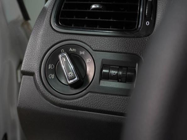 Volkswagen Polo V с пробегом 2014 года, цена 799 000 рублей, 185284 км, седан, Автокод Объявления