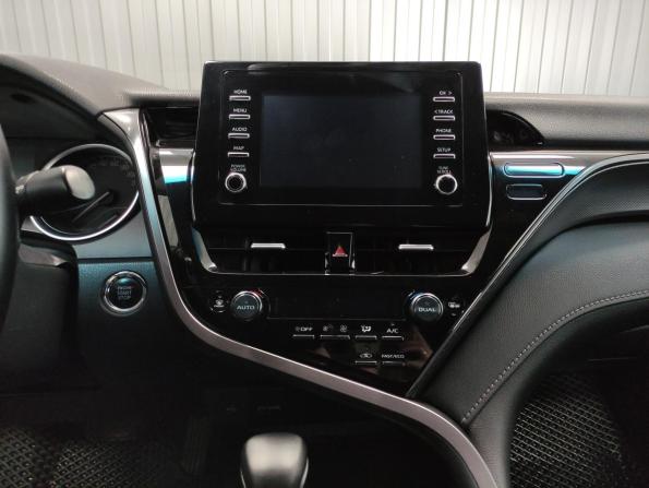 Toyota Camry VIII (XV70) Рестайлинг с пробегом 2021 года, цена 2 690 000 рублей, 125000 км, седан, Автокод Объявления