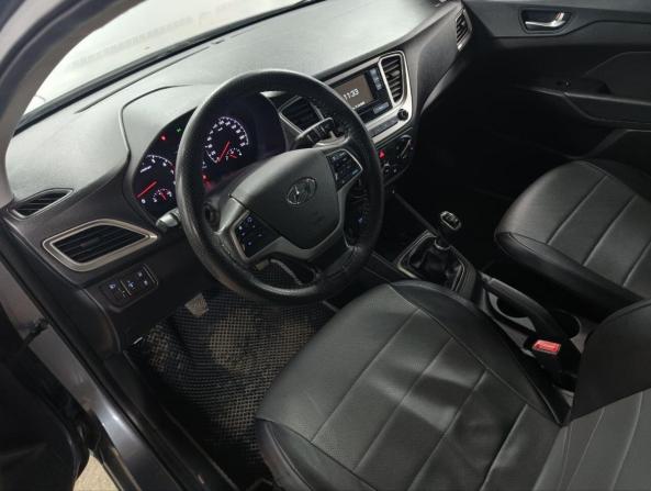 Hyundai Solaris II с пробегом 2019 года, цена 1 129 000 рублей, 158000 км, седан, Автокод Объявления