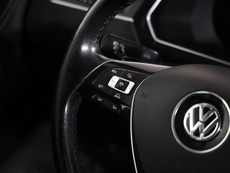 Volkswagen Tiguan II Санкт-Петербург  - изображение 11