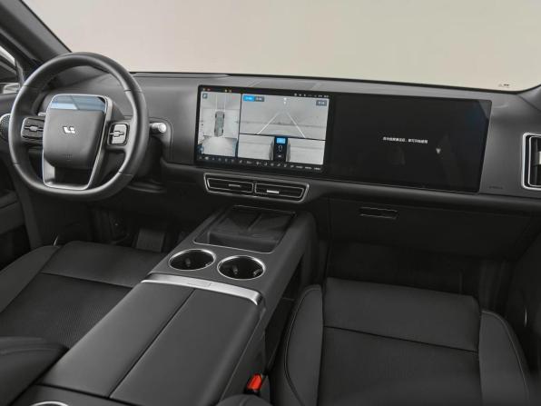 Li Auto (Lixiang) L9 I Рестайлинг с пробегом 2025 года, цена 8 999 000 рублей, 75 км, внедорожник, Автокод Объявления
