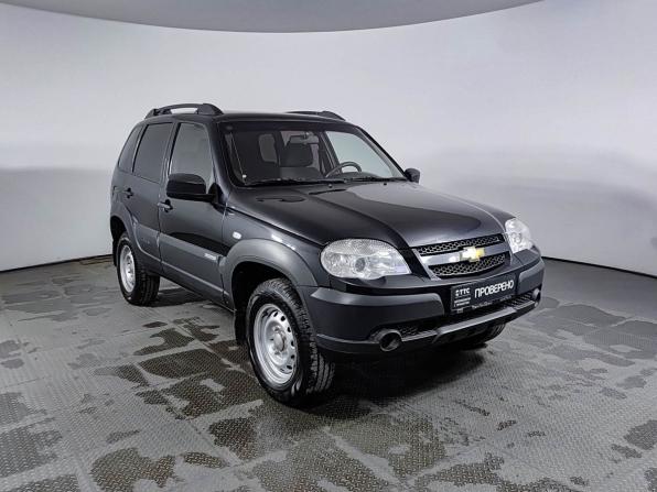 Chevrolet Niva I Рестайлинг с пробегом 2016 года, цена 670 000 рублей, 72684 км, внедорожник, Автокод Объявления