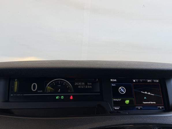 Renault Scenic III Рестайлинг 2 с пробегом 2014 года, цена 1 020 000 рублей, 261800 км, компактвэн, Автокод Объявления
