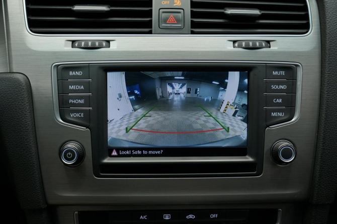 Volkswagen Golf VII с пробегом 2015 года, цена 1 749 020 рублей, 183300 км, универсал, Автокод Объявления