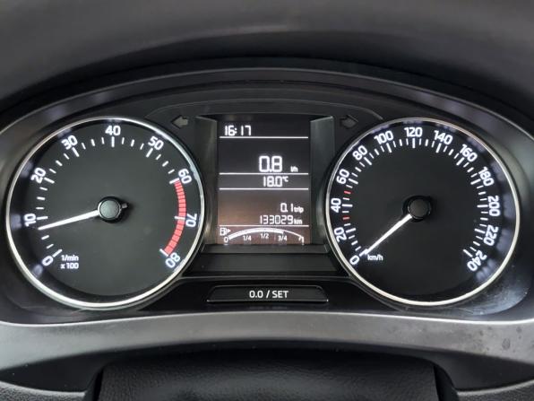 Skoda Rapid I с пробегом 2017 года, цена 1 095 000 рублей, 133022 км, лифтбек, Автокод Объявления
