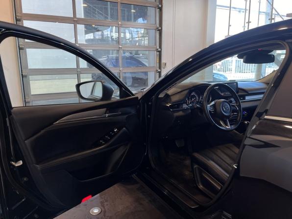 Mazda 6 III (GJ) Рестайлинг 2 с пробегом 2020 года, цена 2 750 000 рублей, 60000 км, седан, Автокод Объявления