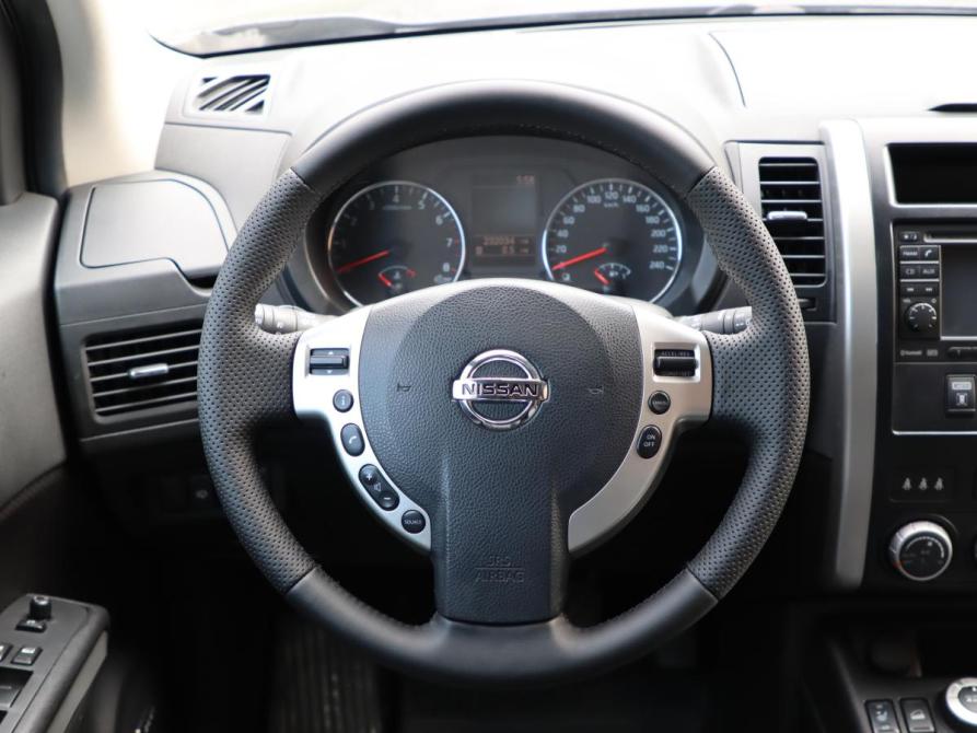 Nissan X-Trail II Рестайлинг Санкт-Петербург  - изображение 10