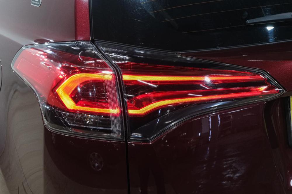 Toyota RAV4 IV (XA40) Рестайлинг Новокузнецк  - изображение 8