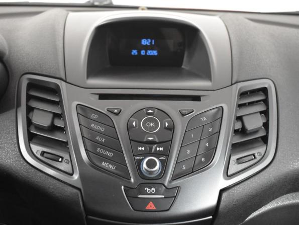 Ford Fiesta Mk6 Рестайлинг с пробегом 2015 года, цена 649 900 рублей, 148805 км, хэтчбек, Автокод Объявления