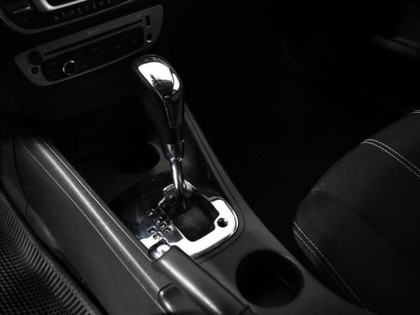 Renault Fluence I Рестайлинг с пробегом 2014 года, цена 590 000 рублей, 146595 км, седан, Автокод Объявления