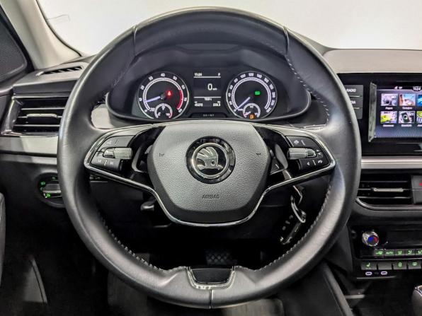 Skoda Rapid II с пробегом 2022 года, цена 1 775 000 рублей, 45272 км, лифтбек, Автокод Объявления