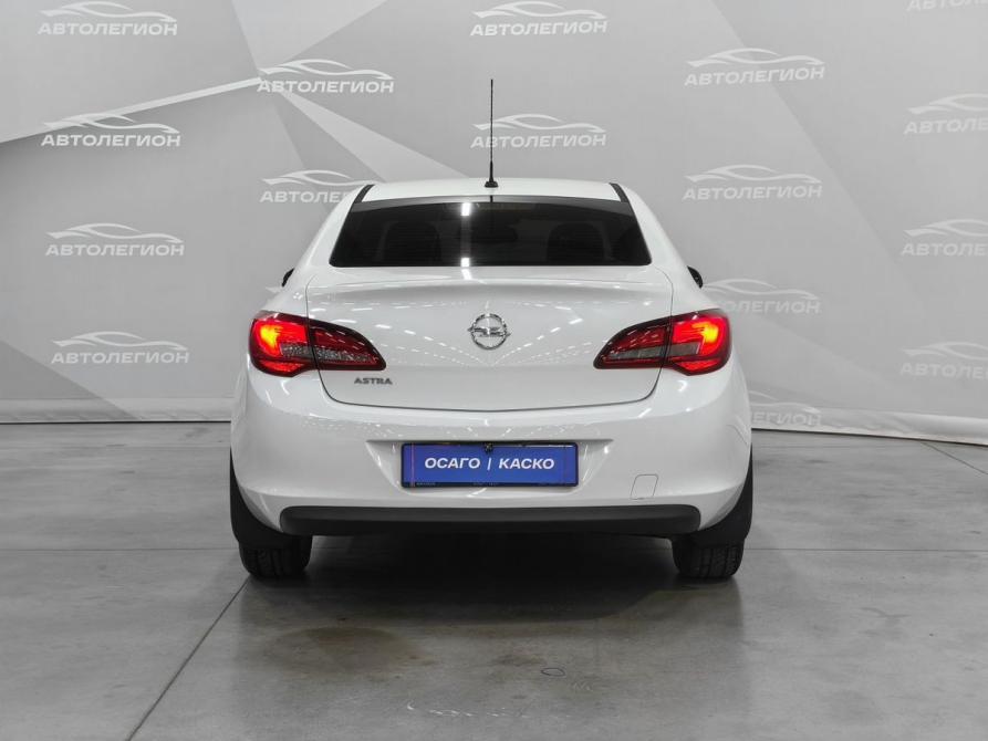 Opel Astra J Рестайлинг Новосибирск  - изображение 4
