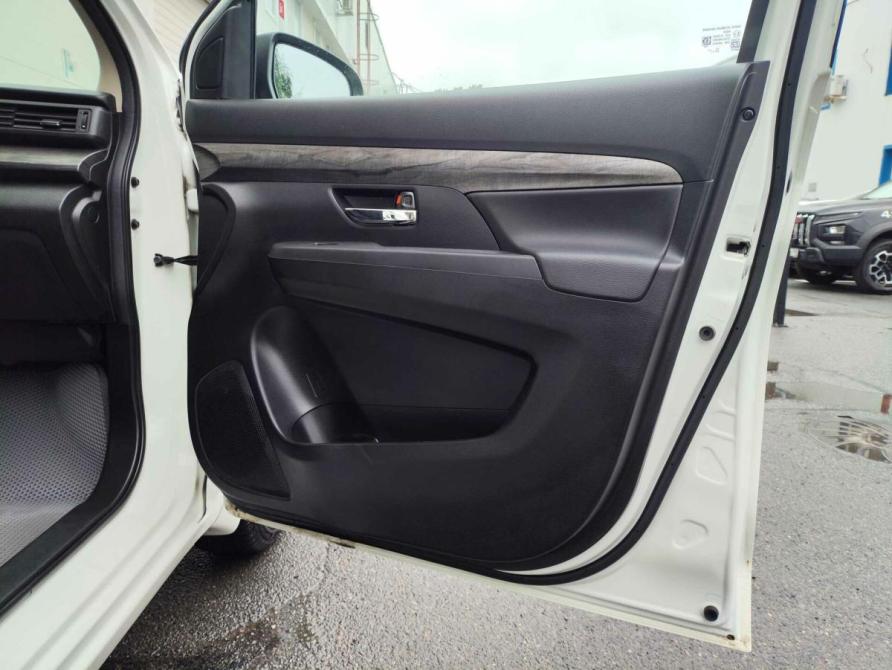 Suzuki Ertiga II Рестайлинг Санкт-Петербург  - изображение 12