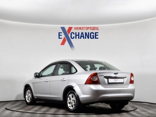 Ford Focus II Рестайлинг с пробегом 2009 года, цена 458 000 рублей, 306157 км, седан, Автокод Объявления