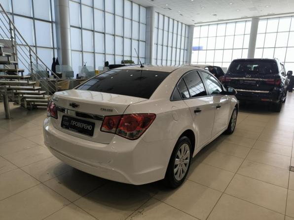 Chevrolet Cruze I Рестайлинг с пробегом 2015 года, цена 850 000 рублей, 104506 км, седан, Автокод Объявления