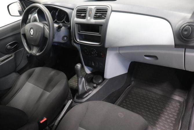 Renault Logan II с пробегом 2015 года, цена 720 000 рублей, 93196 км, седан, Автокод Объявления