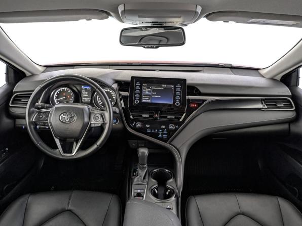 Toyota Camry VIII (XV70) Рестайлинг с пробегом 2022 года, цена 3 400 000 рублей, 48561 км, седан, Автокод Объявления