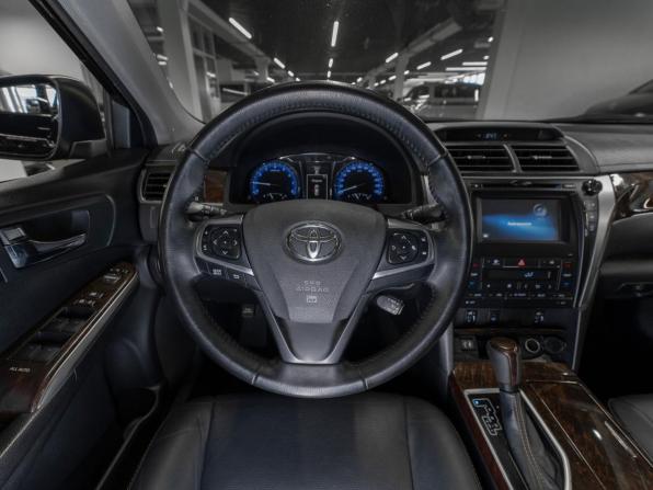 Toyota Camry VII (XV50) Рестайлинг 2 с пробегом 2017 года, цена 2 400 000 рублей, 98800 км, седан, Автокод Объявления