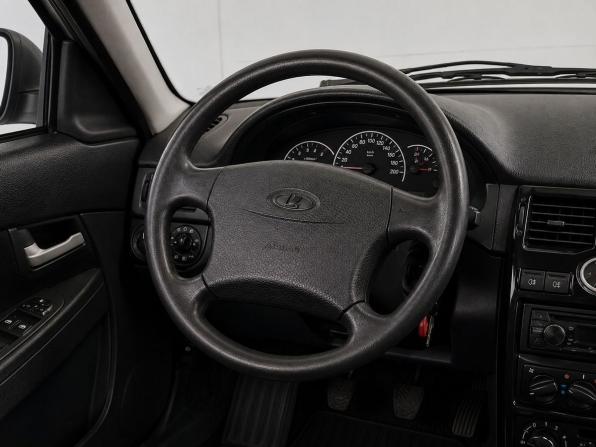 Lada (ВАЗ) Priora I с пробегом 2009 года, цена 379 000 рублей, 230000 км, седан, Автокод Объявления