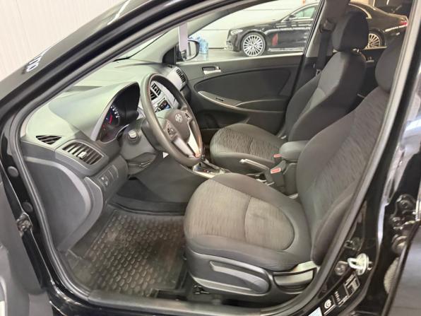 Hyundai Solaris I Рестайлинг с пробегом 2015 года, цена 1 197 000 рублей, 86026 км, хэтчбек, Автокод Объявления